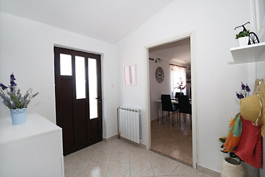 Anda Villa